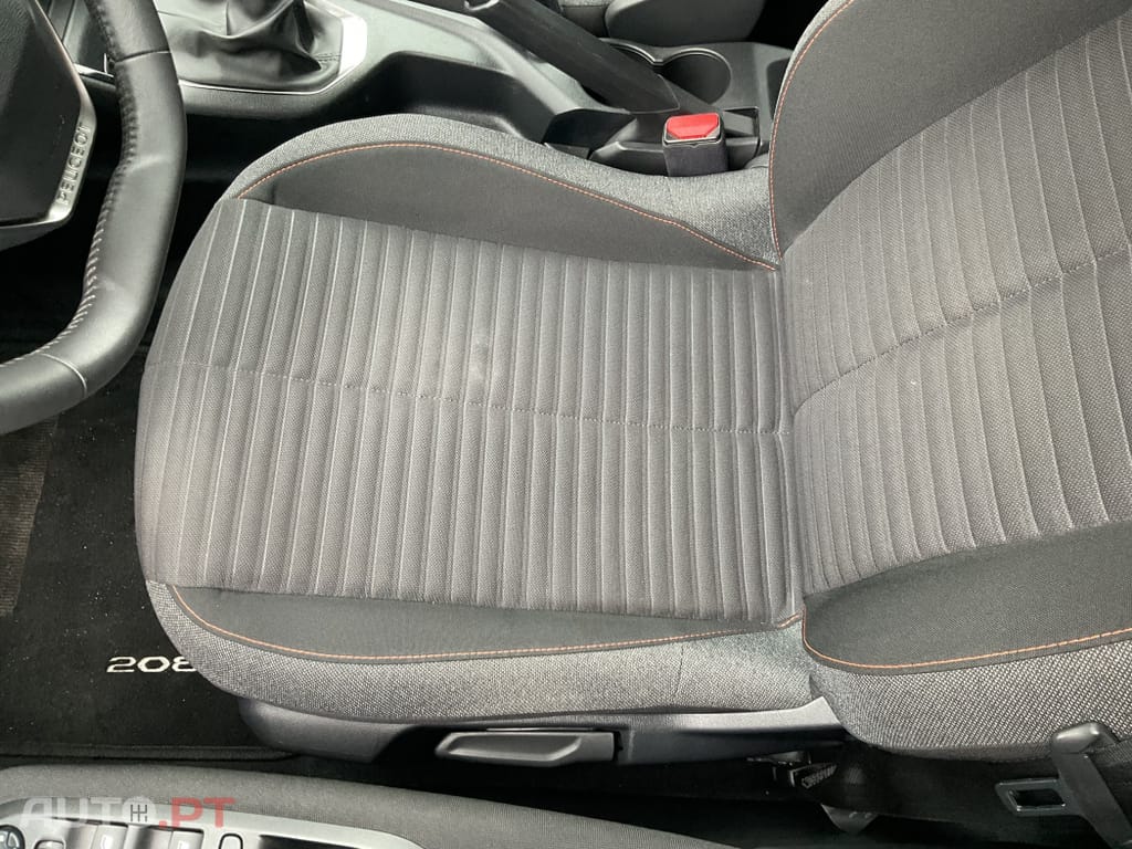 Peugeot 208 1.2 PureTech Active Pack