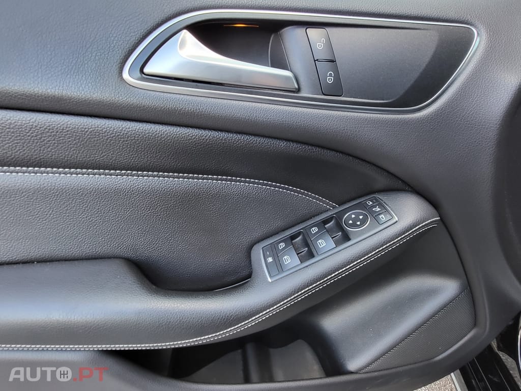 Mercedes-Benz B 220 d Style