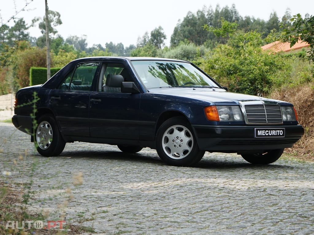Mercedes-Benz 300 D 4 MATIC W124