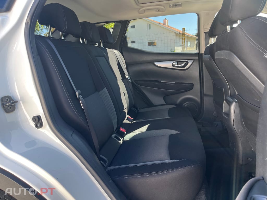 Nissan Qashqai 1.2 DIG-T Tekna Premium S