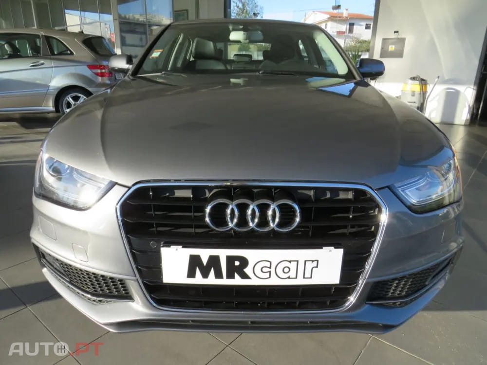 Audi A4 2.0 TDI SPORT