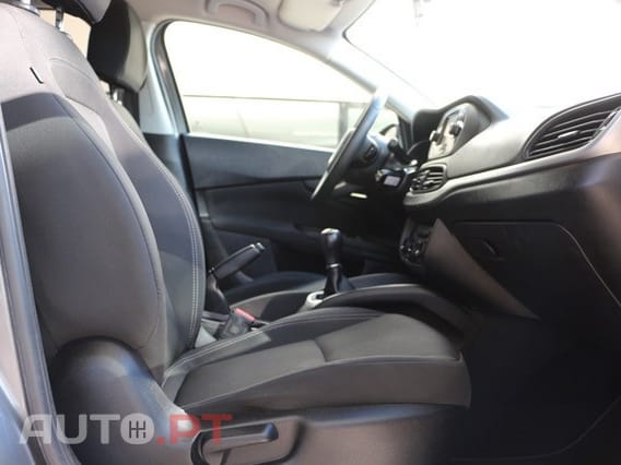 Fiat Tipo 1.3 M-Jet Lounge
