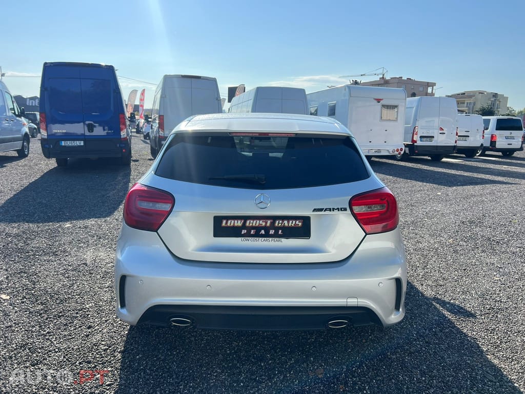 Mercedes-Benz A 180 d AMG Line