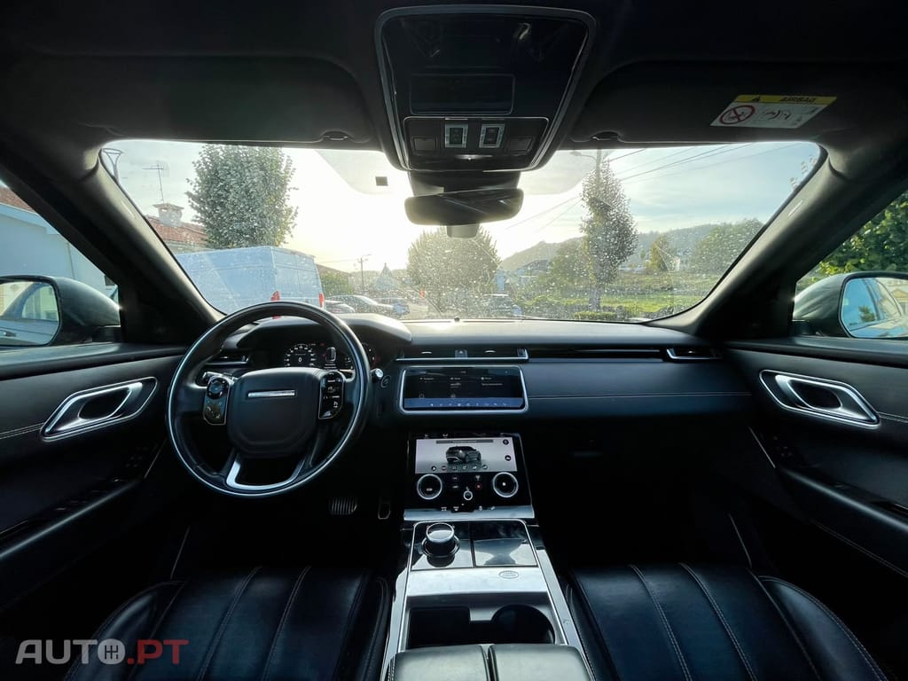 Land Rover Velar R-Dynamic