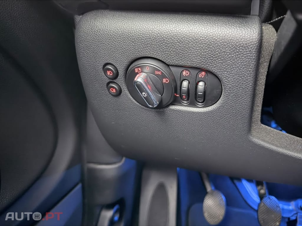MINI Cooper One D