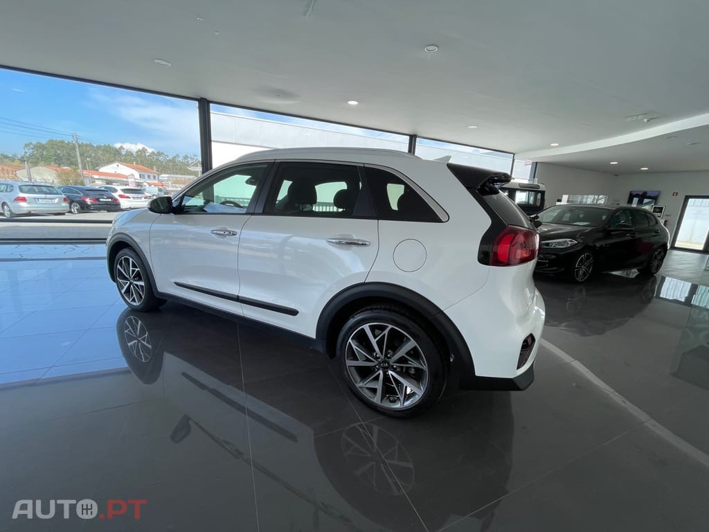 Kia Niro 1.6 GDi HEV Drive