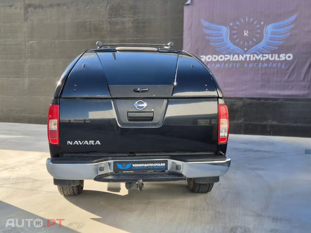 Nissan Navara 2.5 dCi CD LE Prem.+IT