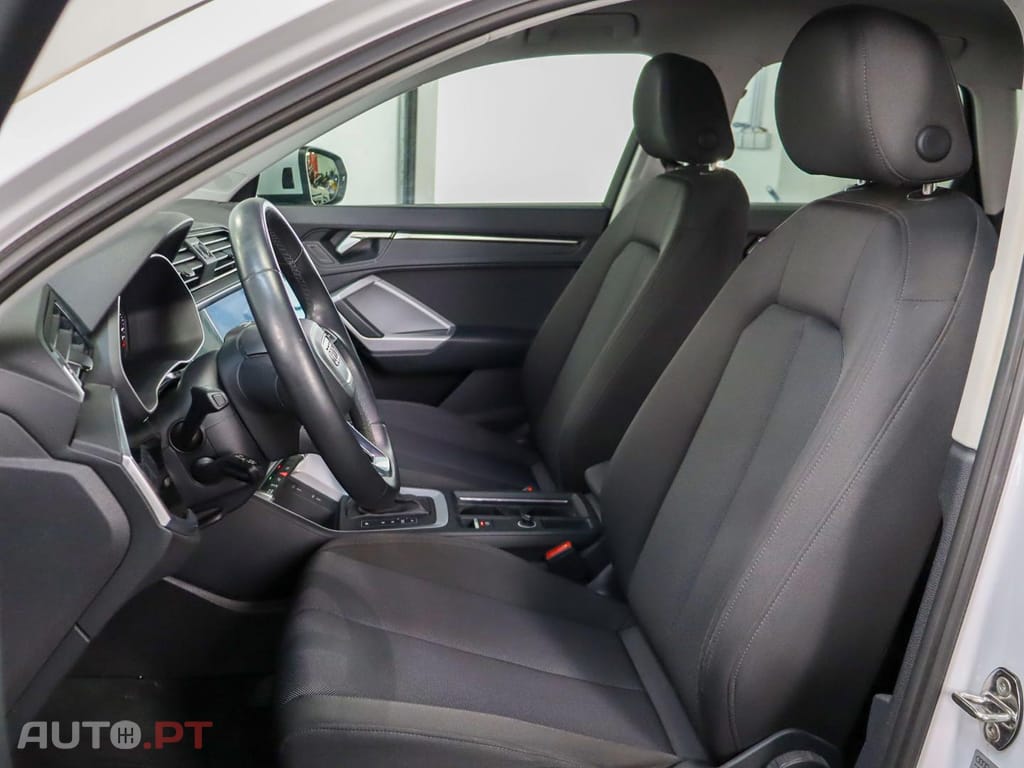 Audi Q3 45 TFSIe S tronic