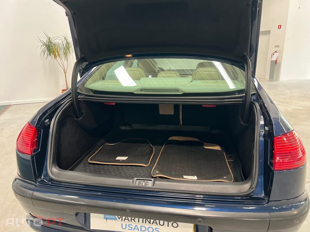 Peugeot 607 2.2 HDi Titane Automatic