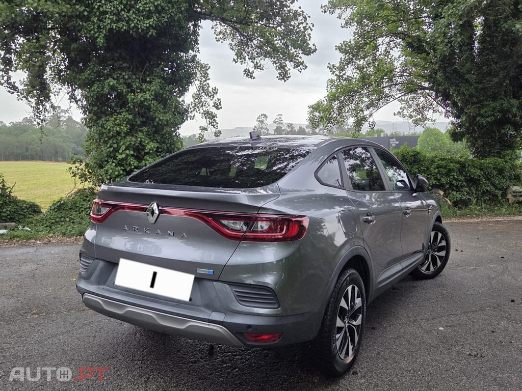 Renault Arkana E-Teck FULL HYBRID