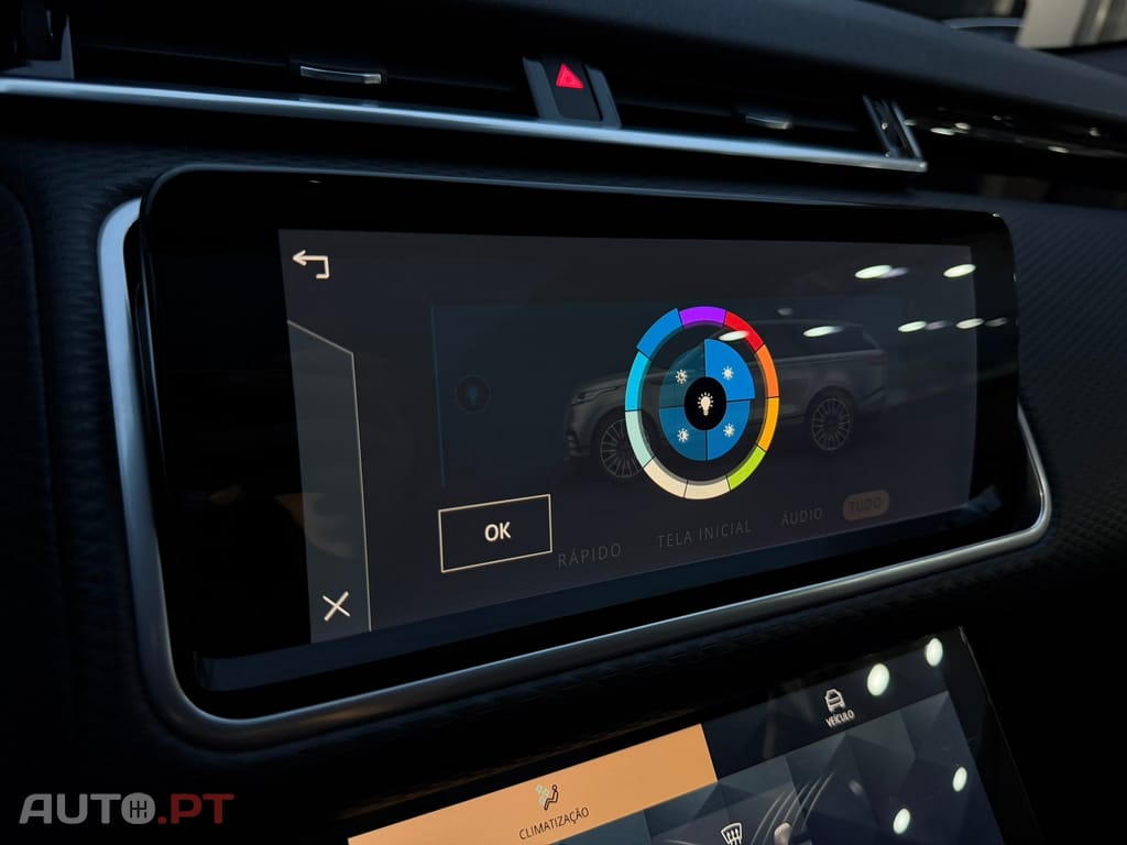 Land Rover Velar 2.0 D200 AWD R-Dynamic SE