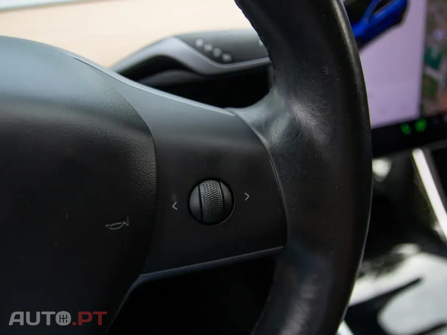 Tesla Model 3 Long-Range Dual Motor AWD