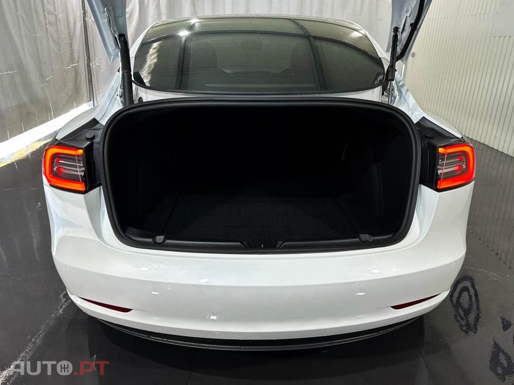Tesla Model 3 Performance AWD