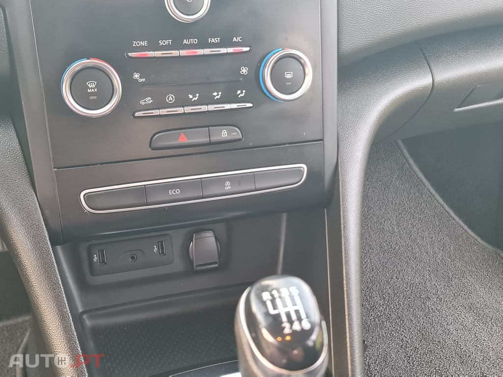 Renault Mégane 1.5 dCi Limited EDC