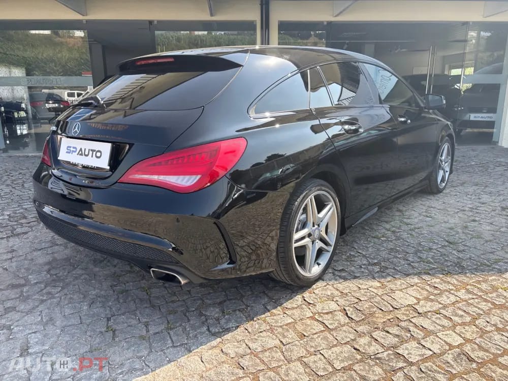 Mercedes-Benz CLA 220 d Shooting Brake AMG Line Aut.