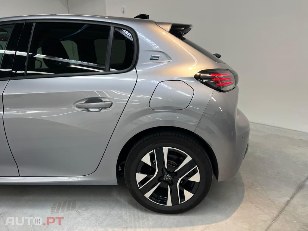 Peugeot E-208 51 kWh Allure