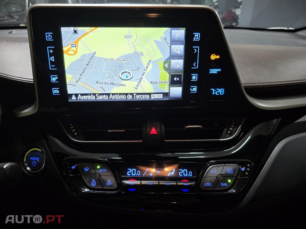 Toyota C-HR 1.8 HSD Lounge — fotografia 25