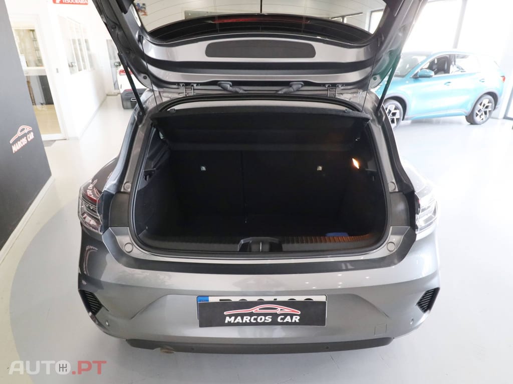 Renault Clio 1.0 TCe Techno CVT