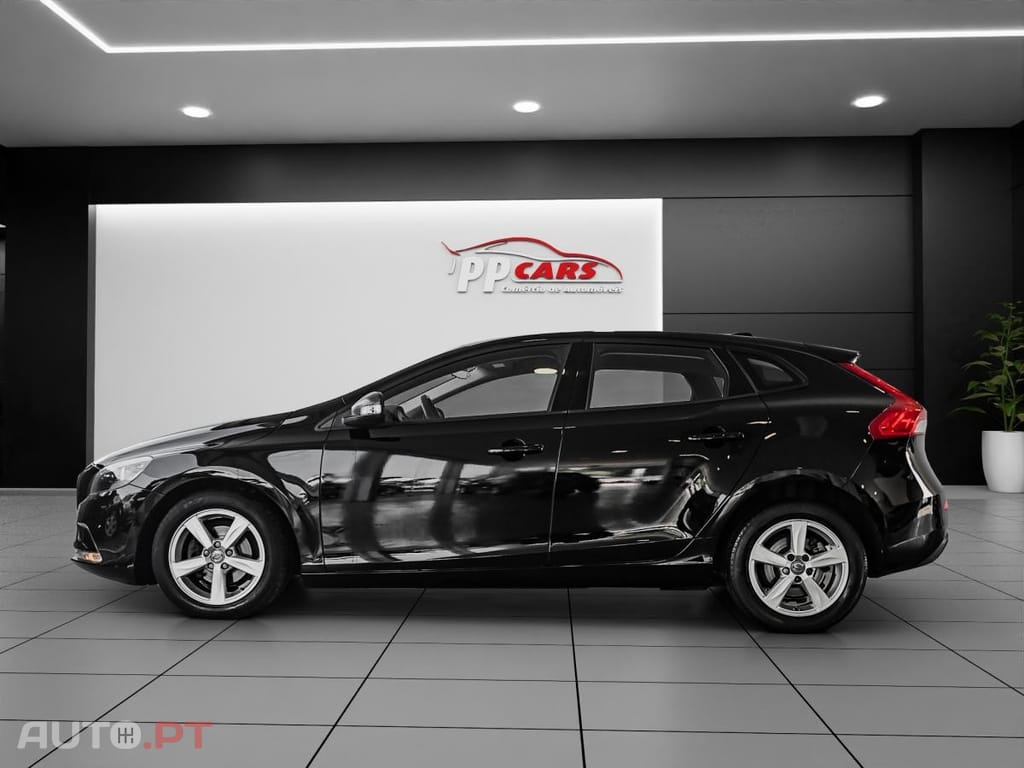 Volvo V40 2.0 D2 Momentum