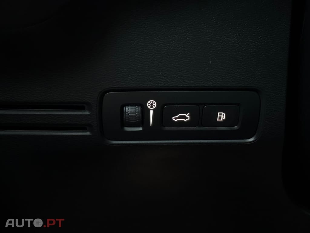 Volvo XC40 1.5 T4 PHEV Inscription