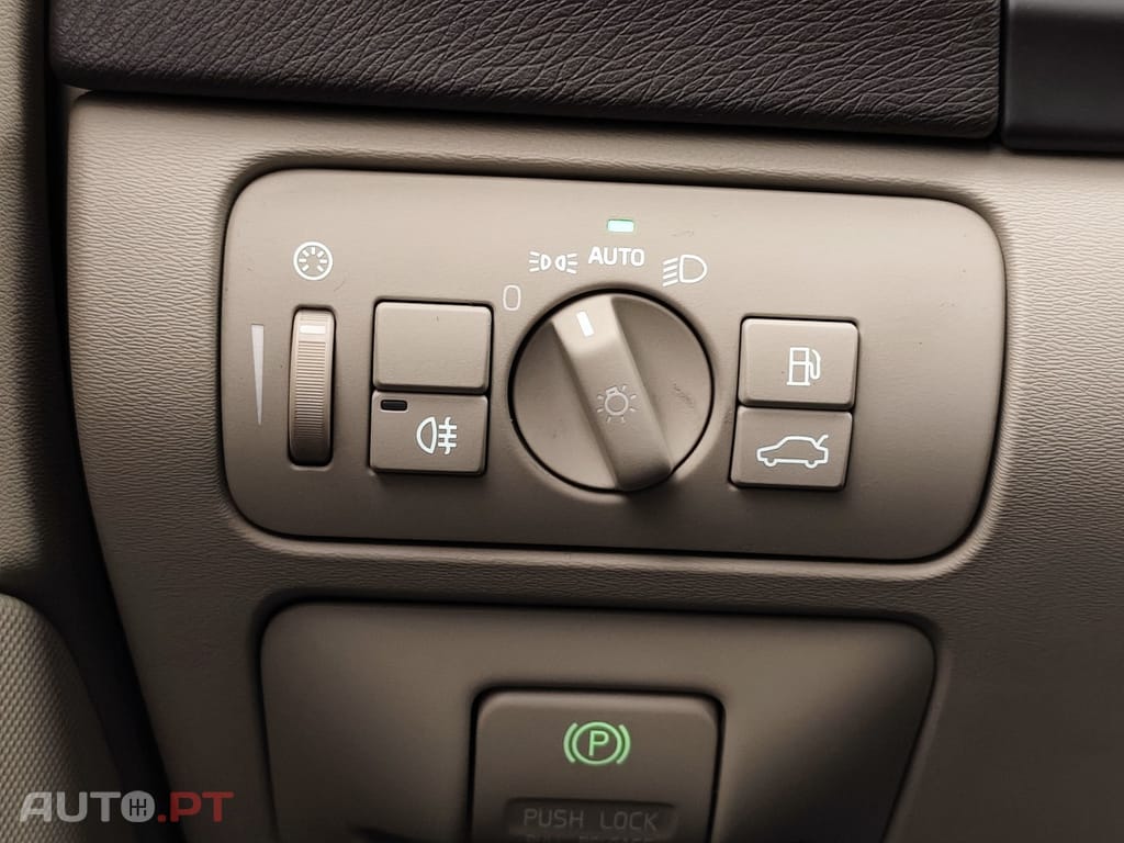Volvo V60 2.0 D4 Momentum
