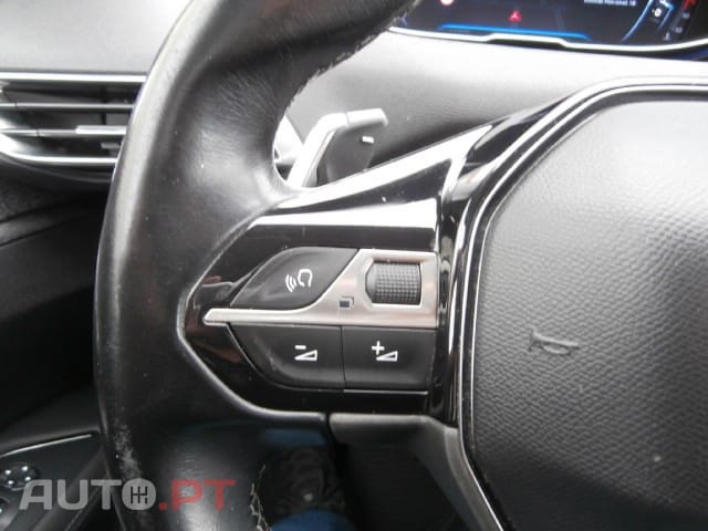 Peugeot 3008 1.6 BlueHDi Allure EAT6 J18