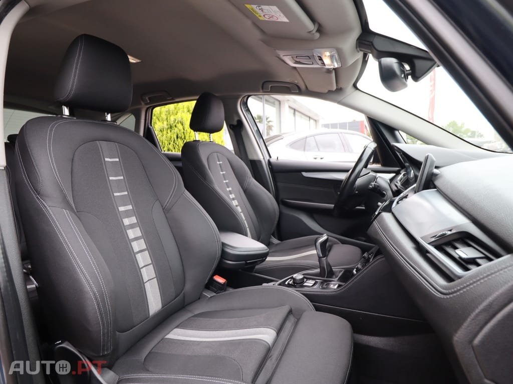 BMW 216 d Advantage