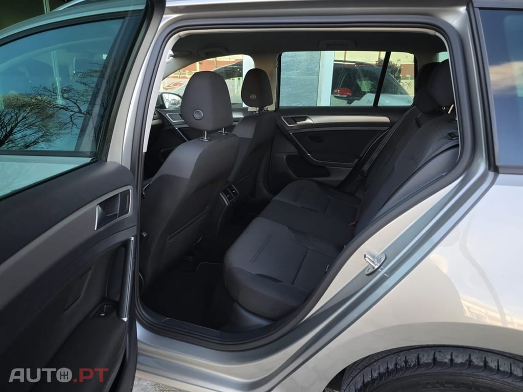 Volkswagen Golf Variant 1.6 TDi GPS Edition
