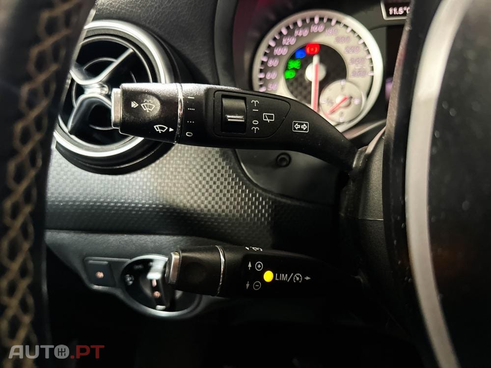 Mercedes-Benz A 180 d Urban