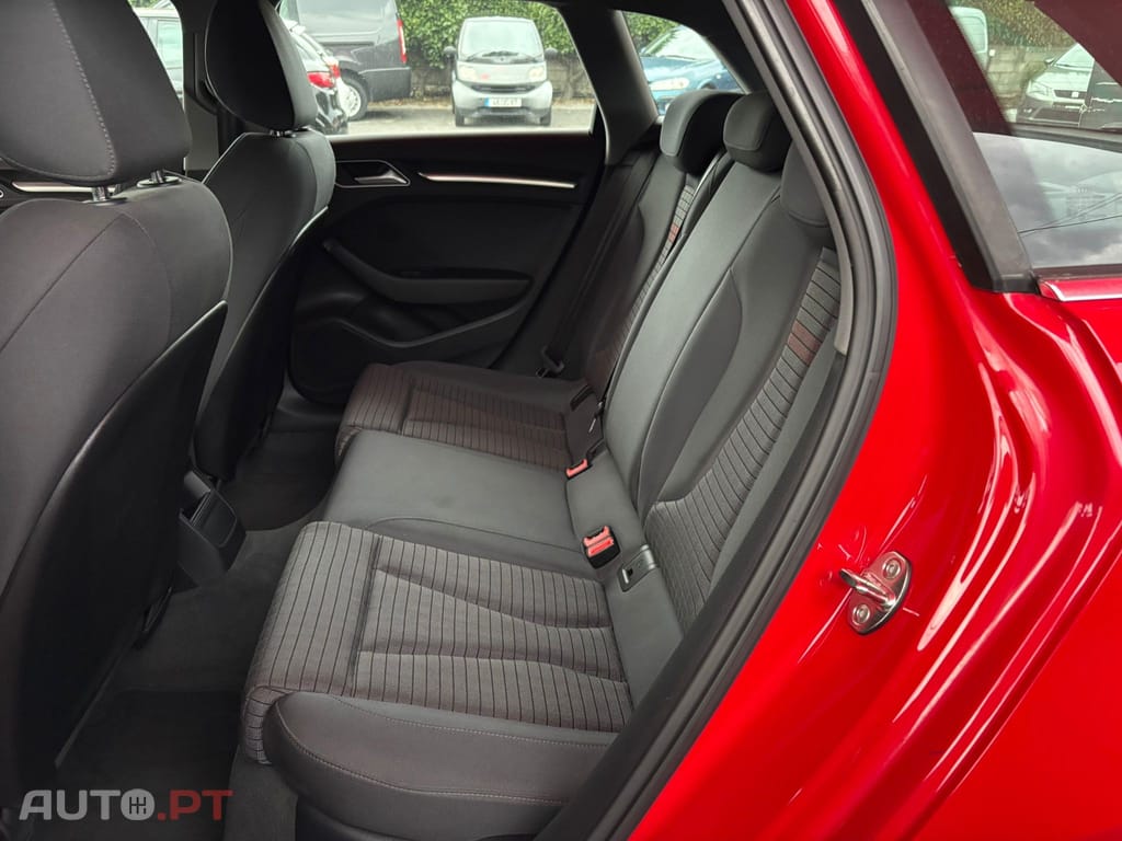 Audi A3 Sportback 1.6 TDI S-line