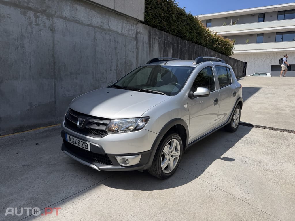 Dacia Sandero 1.5 dCi SL Stepway of Life — fotografia 2