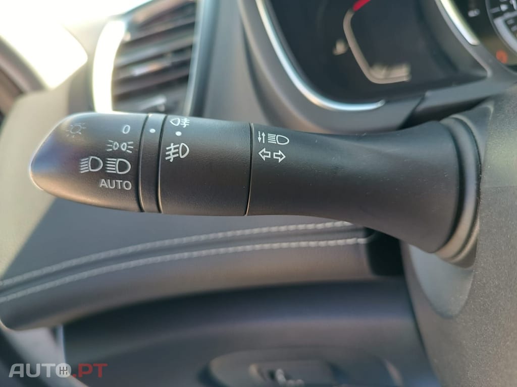 Renault Grand Scénic 1.7dCi Intens Hybrid Assist SS