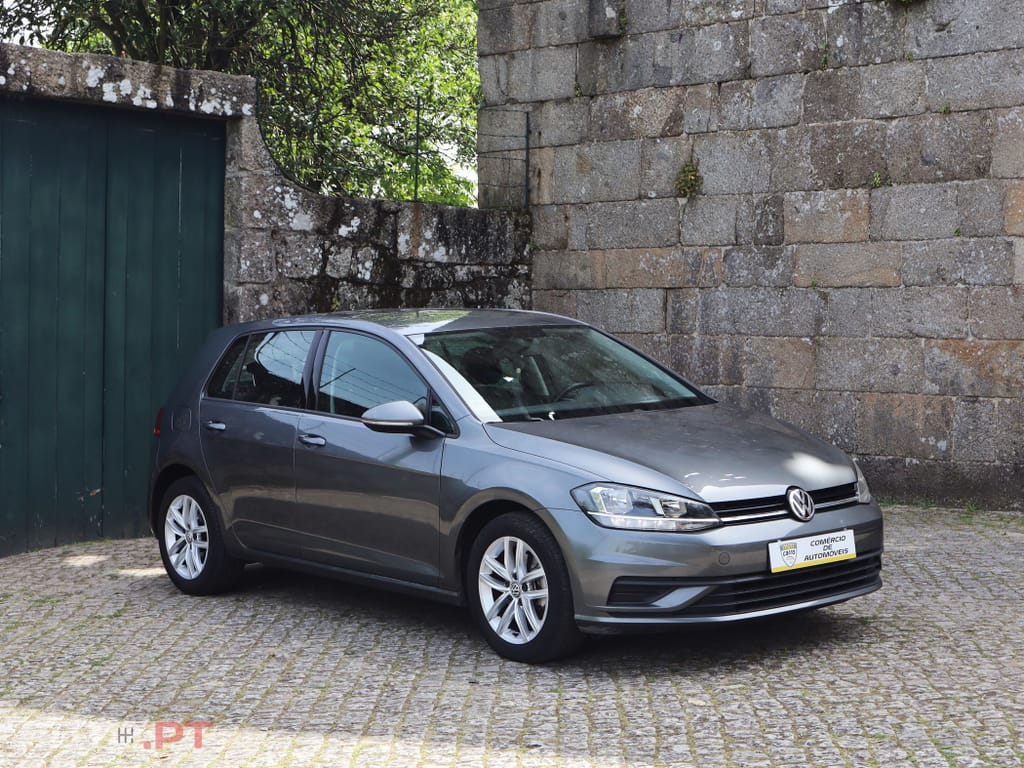 Volkswagen Golf 1.6 TDI Confortline