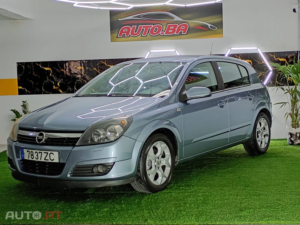 Opel Astra 1.7 CDTI Cosmo M5