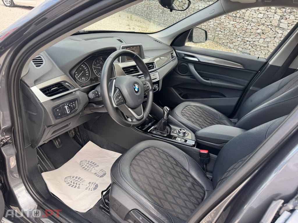 BMW X1 18 d sDrive xLine