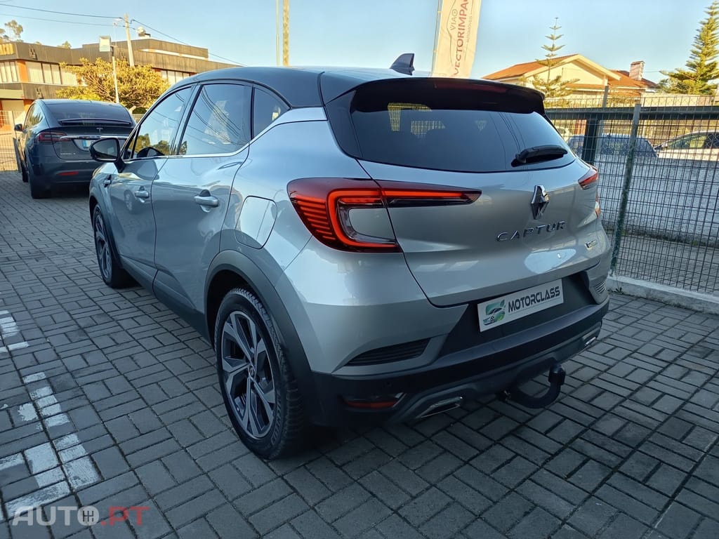 Renault Captur 1.6 E-Tech Plug-In RS Line