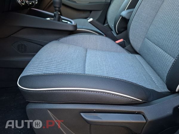 Renault Clio TCe 100 Bi-Fuel Techno