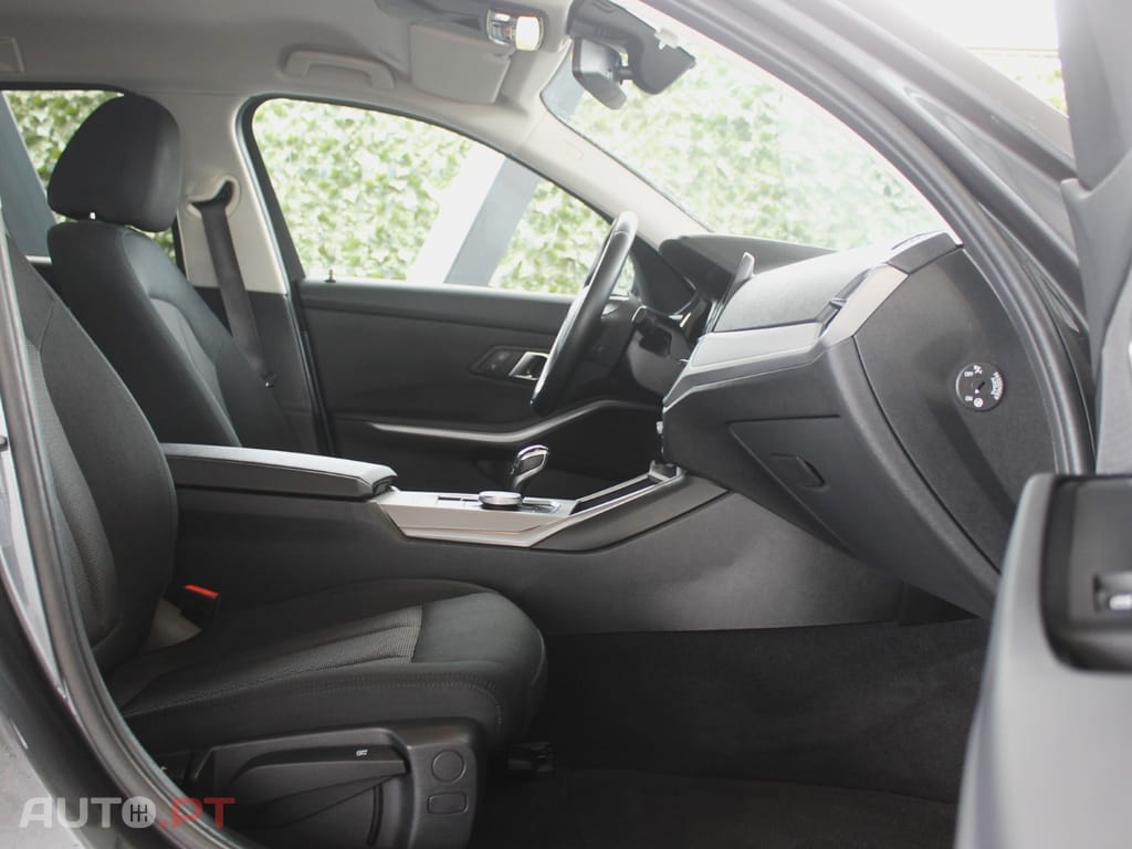 BMW 330 e Corporate Edition Auto
