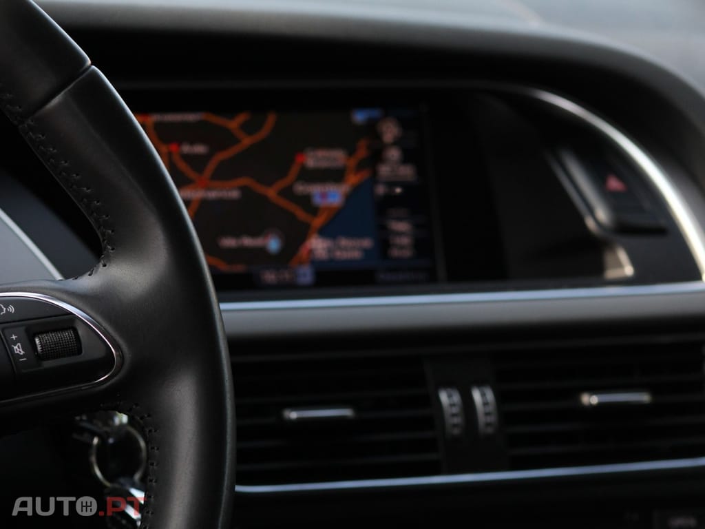 Audi A4 Avant 2.0 TDI Business Line