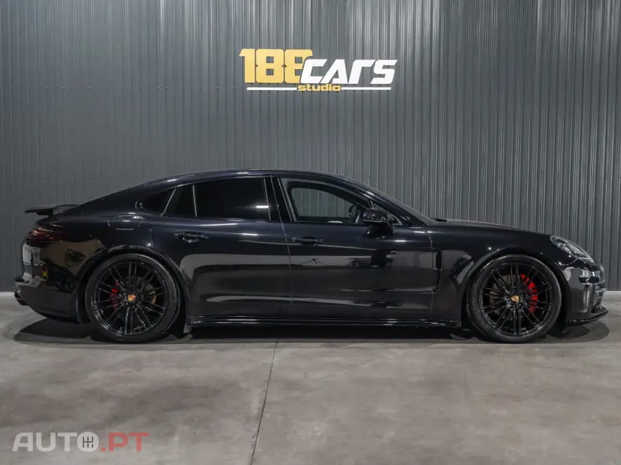 Porsche Panamera S PDK
