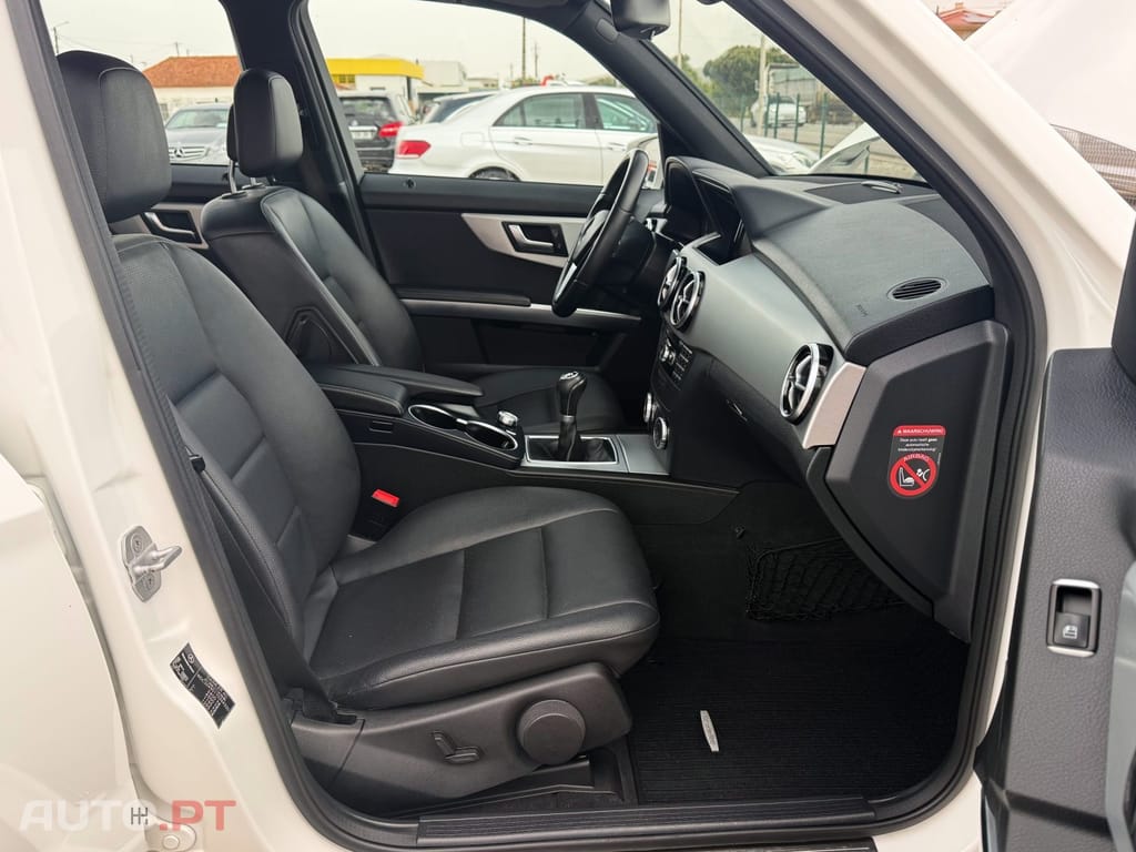 Mercedes-Benz GLK 200 CDI (BlueEFFICIENCY)