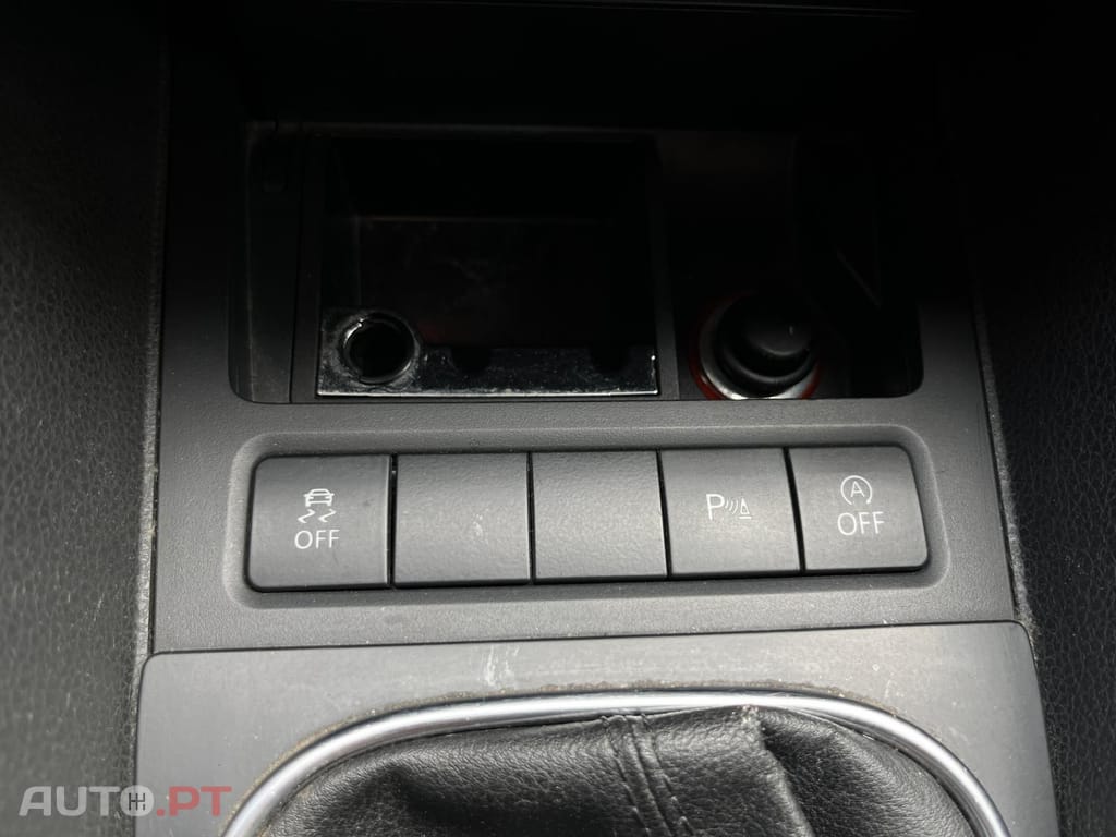 Volkswagen Golf 1.6 TDI CONFORTLINE
