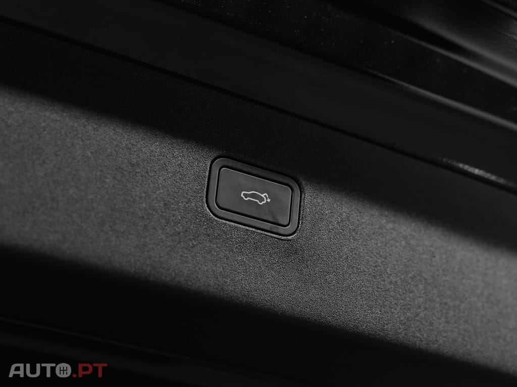 Volvo EX30 69 kWh Twin Motor Plus