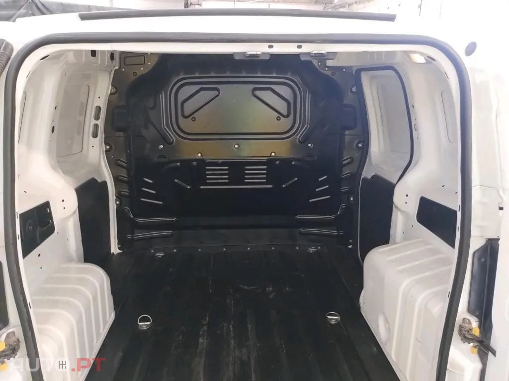 Fiat Fiorino 1.3 M-jet Adventure com 1GD