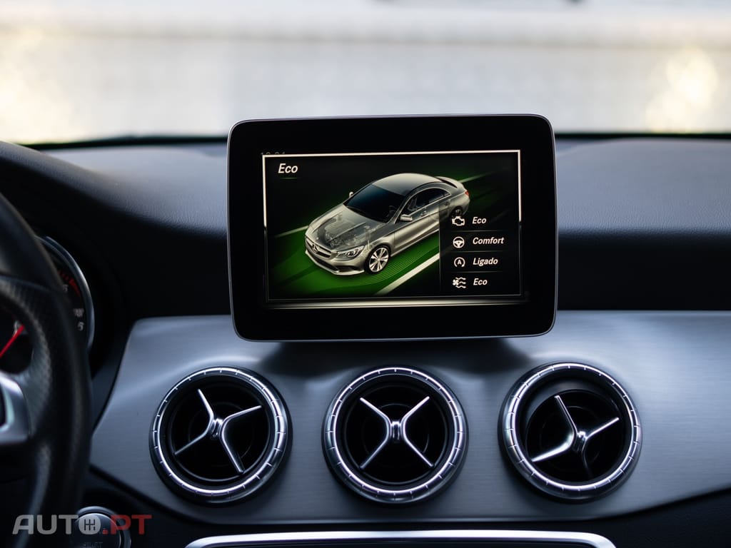 Mercedes-Benz CLA 180 d AMG Line
