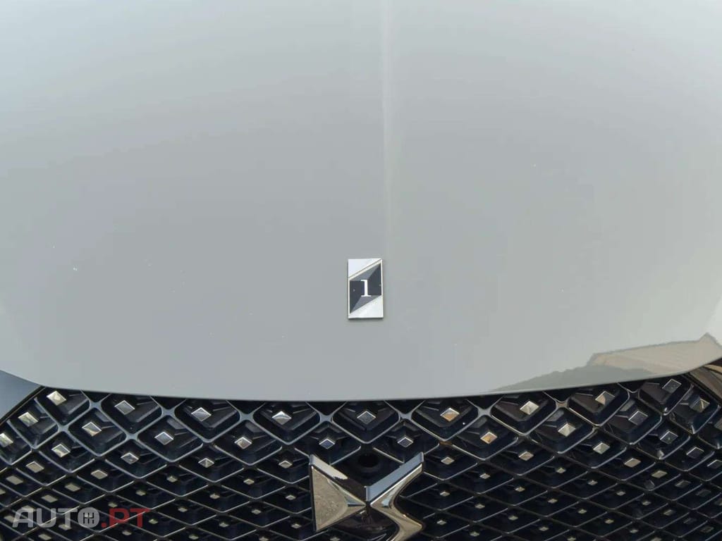 DS DS4 E- Tense 1.6 Hybrid La Premiere