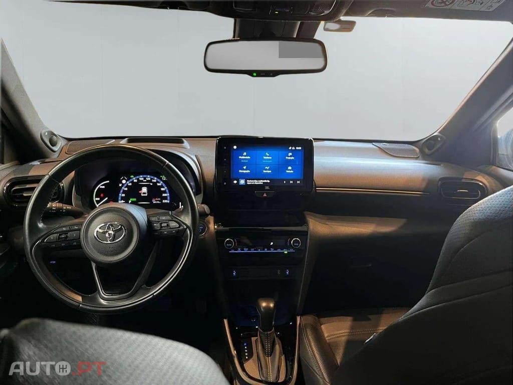 Toyota Yaris Cross 1.5 HYBRID 
