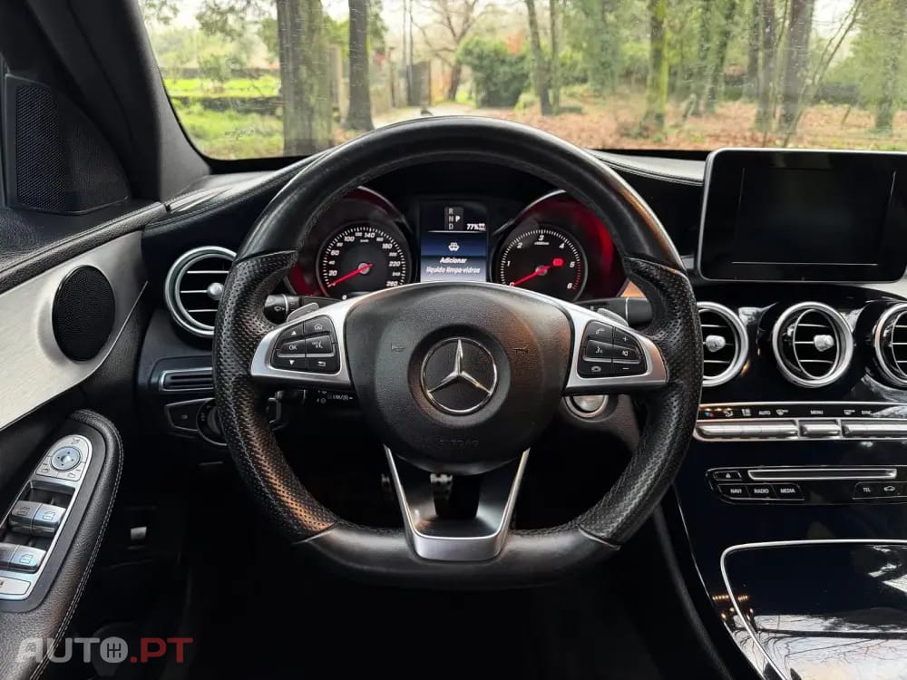 Mercedes-Benz C 300 h AMG Line