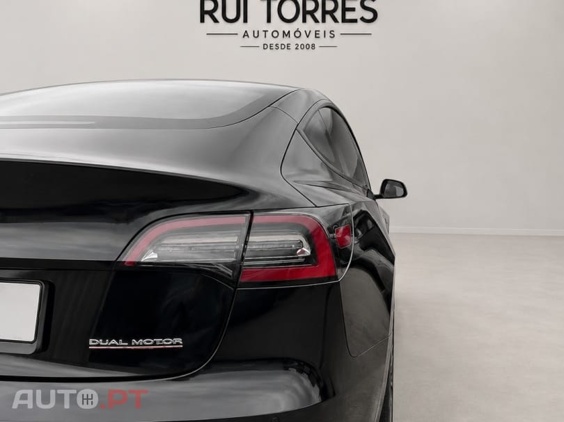 Tesla Model 3 Performance Dual Motor AWD
