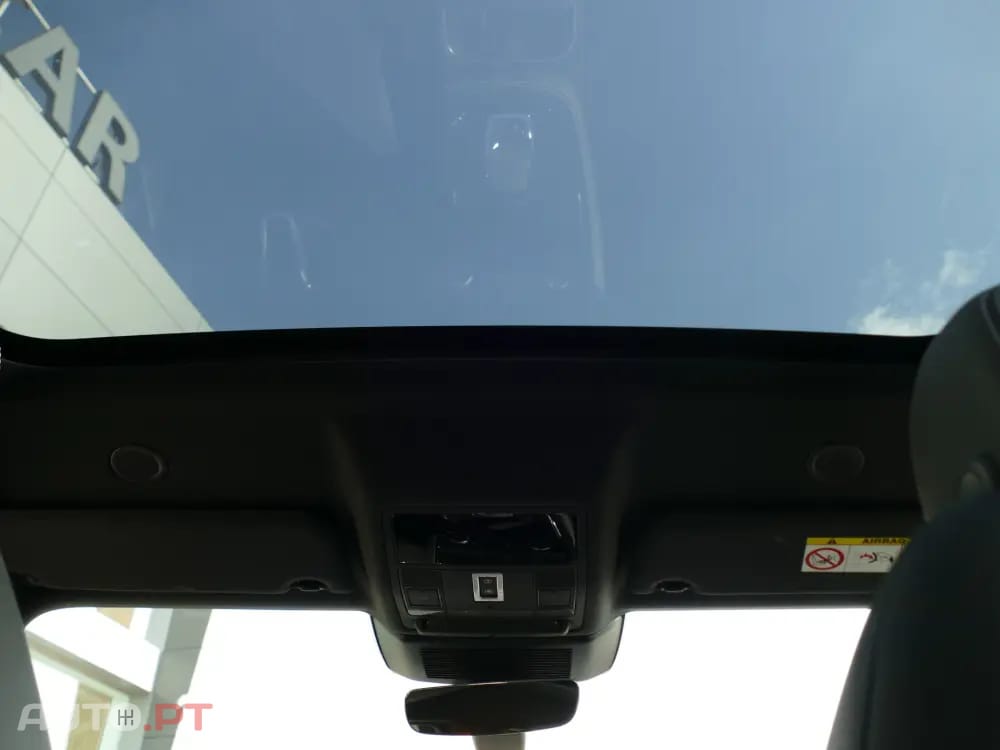 Jaguar E-Pace 1.5 P300e R-Dynamic HSE AWD Aut.